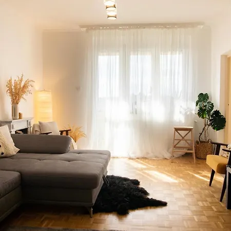 Firpo Apartment Erlau